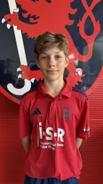 Lukas B.