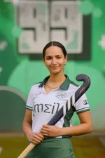 Lara Broll