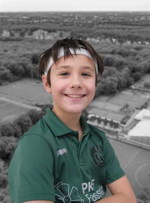 player image
