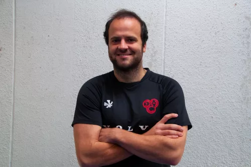 player image