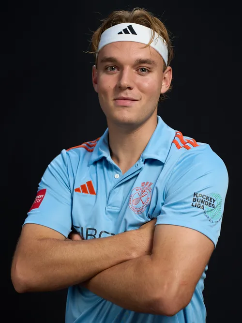 player image